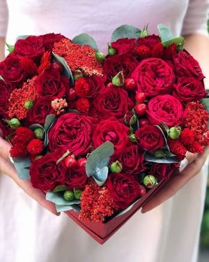Подарочный набор мыла букет из роз в коробке Love Light Rose Flower, Красный