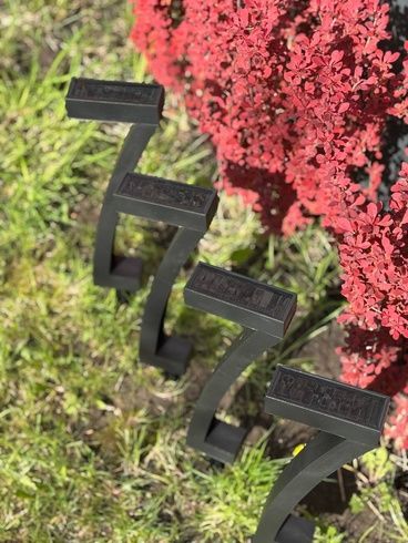 Сонячні вуличні садові світильники 4шт / Світлодіодний ліхтар для саду SOLAR IP65