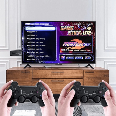 Игровая ТВ-приставка M8 mini 4K на Android TV с встроенным эмулятором ретро-игр и джойстиками