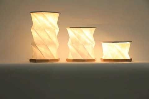 Настольный вращающийся светильник &ndash; ночник Rotating lamp USB с встроенным аккумулятором и сенсорным управлением