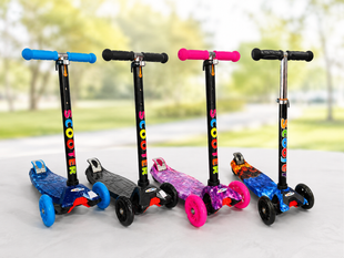 Самокат Scooter с подсветкой колес для девочки и мальчика 3 цвета