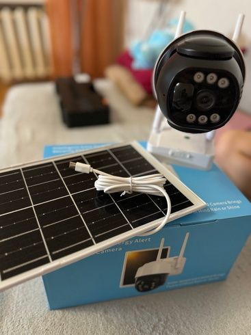 Поворотная погодозащитная солнечная камера безопасности 4G solar cam 1080P