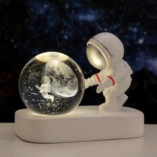 Кришталевий 3D нічник Астронавт