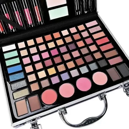 Набор косметики для макияжа в кейсе missyoung GM20250 makeup set black