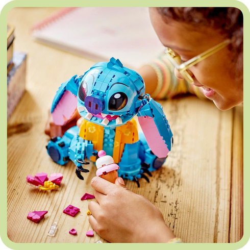 Конструктор Disney Classic Стич 744 деталей