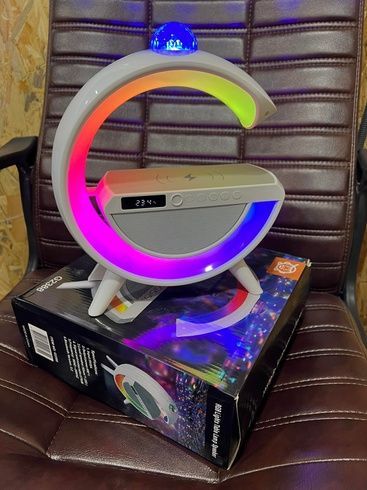 Зламана ніжка Розумний світильник колонка з будильником та диско кулею/Нічник з бездротовою зарядкою для телефону/Bluetooth-колонка, Білий