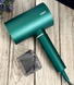 Профессиональный фен для волос VGR V-431 мощностью 1600-1800 Вт зеленого цвета