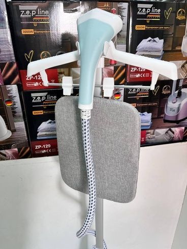 Отпариватель вертикальный для одежды со стойкой Zepline ZP-130 3000W Голубой