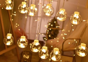 Світлодіодна новорічна гірлянда штора Кульки з пультом 12 предметів, Белый тёплый