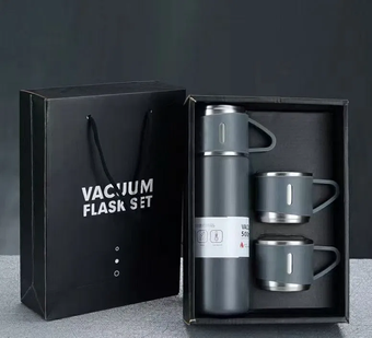 Термос с вакуумной изоляцией серый, Подарочный набор с 3 чашкам 500 мл, Серый
