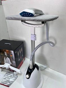 Відпарювач вертикальний для одягу зі стійкою Zepline ZP-130 3000W Білий