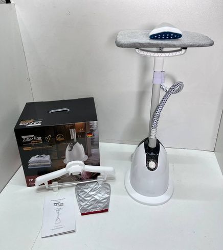 Відпарювач вертикальний для одягу зі стійкою Zepline ZP-130 3000W Білий
