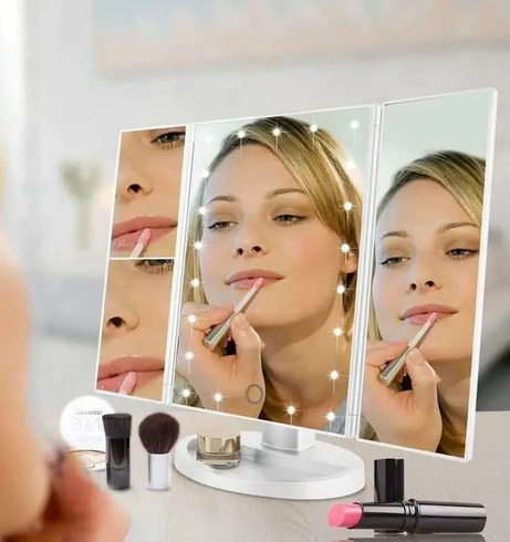 Зеркало тройное для макияжа Superstar Magnifying Mirror с LED-подсветкой прямоугольное с увеличением Черное