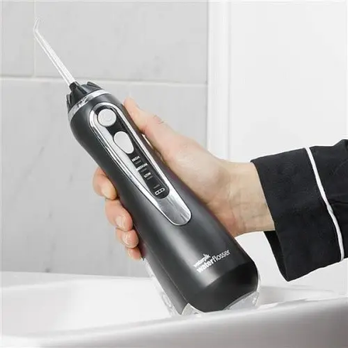 Іригатор портативний Waterpik Cordless Advanced Water Flosser Black WP-562