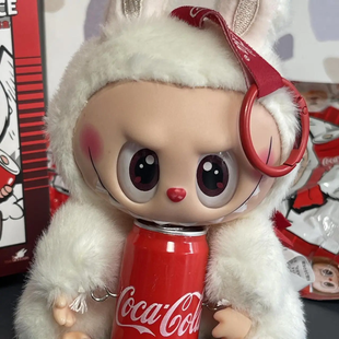 Мягкая игрушка-брелок Labubu "Coca-Cola" &mdash; стильный аксессуар и милый подарок