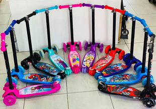 Самокат Scooter MAXI с подсветкой колес для девочки и мальчика от 3 лет розовый принцессы