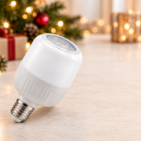 Новогодняя LED-лампа-проектор / Лампочка 4 Вт с праздничными световыми узорами / Светодиодная лампа с проекциями E27