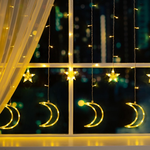 Светодиодная новогодняя гирлянда штора Звезды и месяцы с пультом 12 предметов Разноцветный