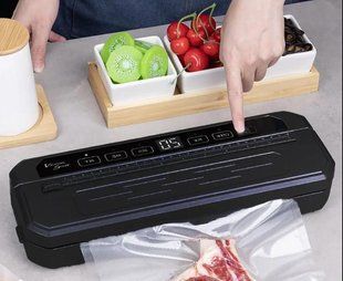 Вакуумный упаковщик универсальный Food Vaccum Sealer 65 kPa 6 режимов, Черный
