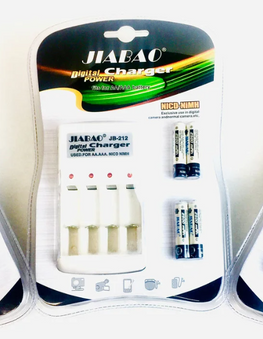 Комплект Зарядное + батарейки микро-пальчик удобное зарядное устройство JIABAO 212AAA(3279), Белый