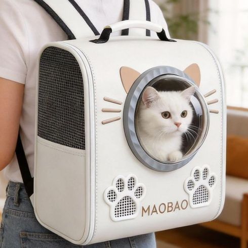 Белый Рюкзак-переноска для кошек S-cat с смотровым окном и вентиляцией