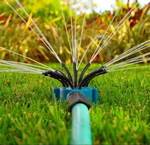 Розумна система поливу Multifunctional Water Sprinkler розпилювач дощувач для поливу газону на 360 градусів