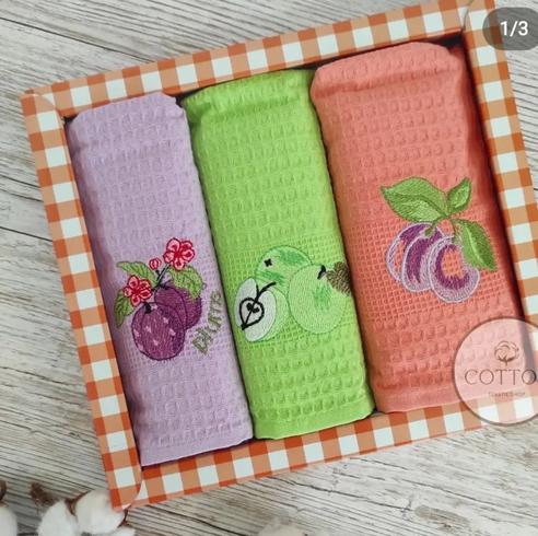 Набір рушників кухонних 60x40 см, 3 шт. TURComFor з вишивкою, Разные цвета